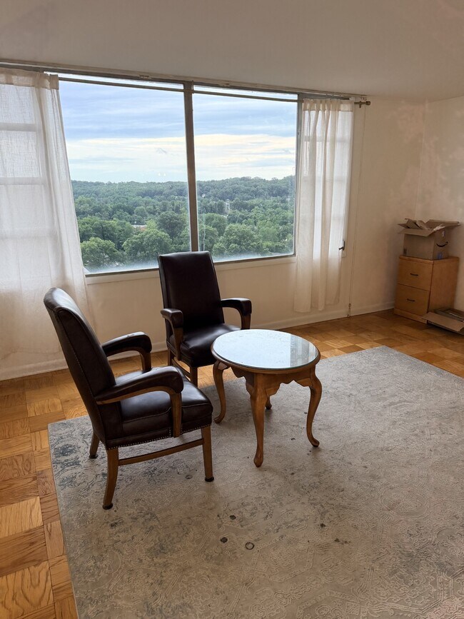 Photo - 4600 Duke St Unit 1406
