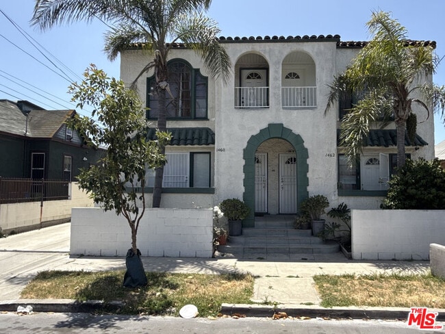 Photo - 1458 W 36th St Condo