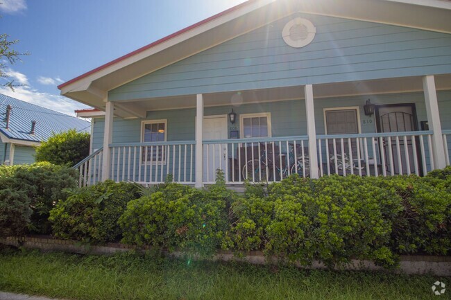 Building Photo - Haywood Ward Close to Downtown Rental