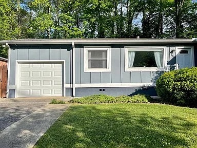 Photo - 1212 Cresthill Rd