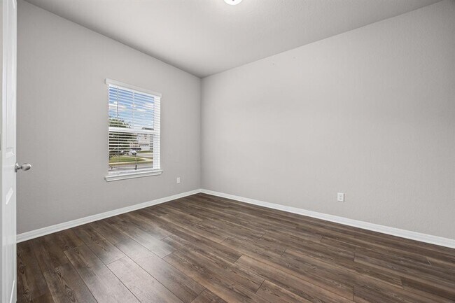 Photo - 1649 Settlers Glen Dr