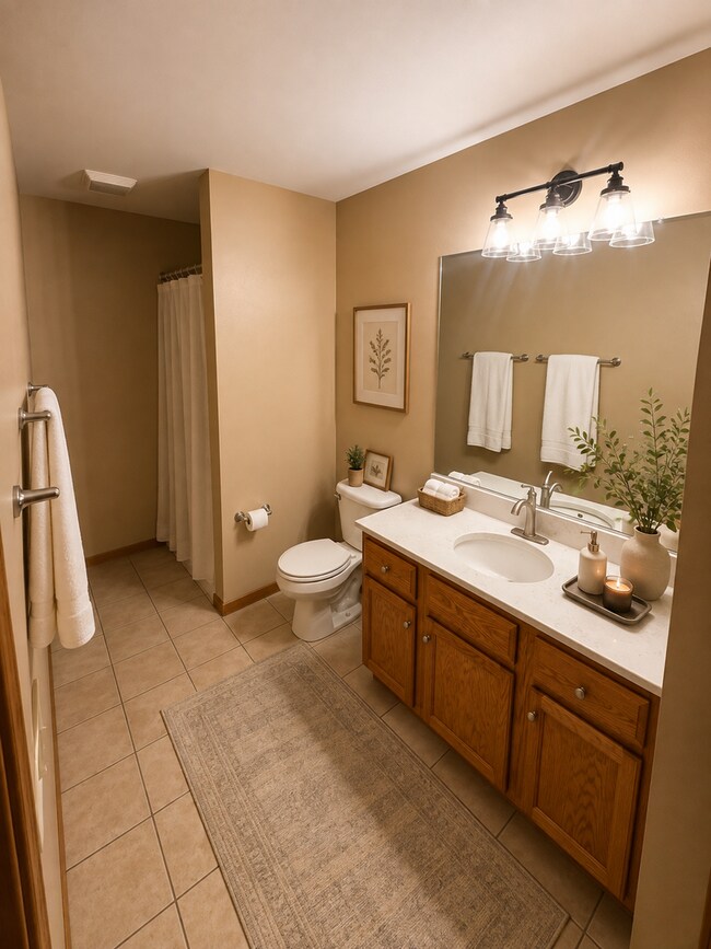 3566-3572 East Meadows Place