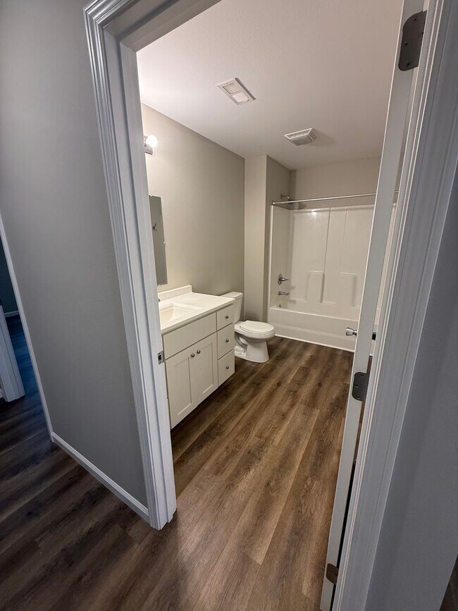 Photo - 2 Bedroom 1 Bathroom Apartment in Jackson, MO Unit 142-204