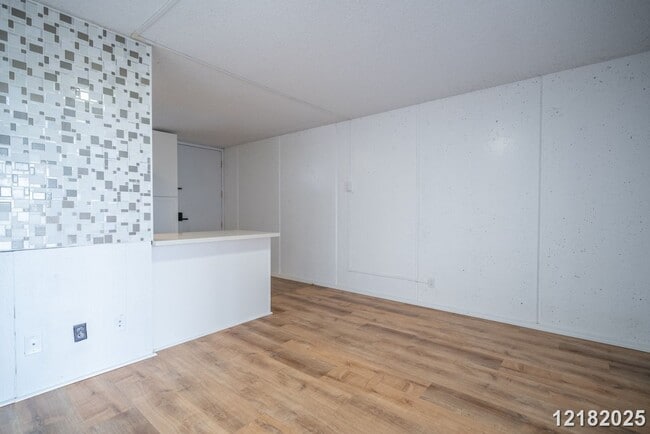 Photo - 1 Bed 1 Bath 1 Parking IN MILILANI