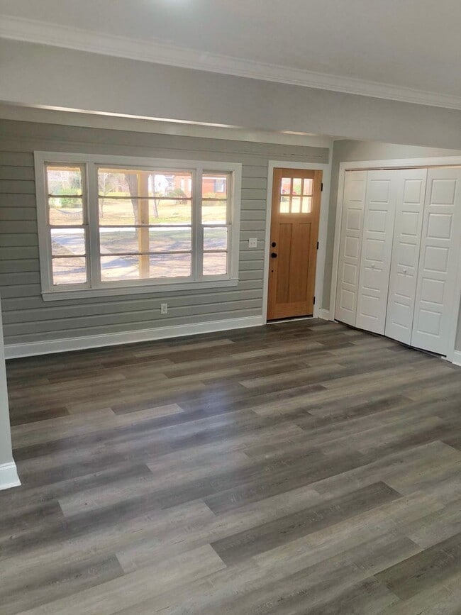 Photo - Charming 2BR Home Near Downtown Auburn & Auburn University