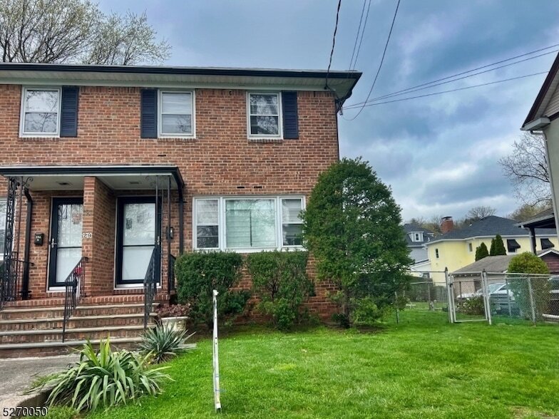 Photo - 29 Morris Ave