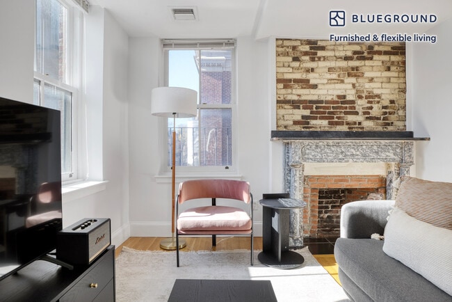 Photo - 14 Derne St Unit SI FL3-ID827