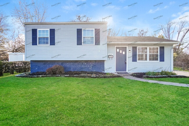 Building Photo - 2909 Gentry Ln