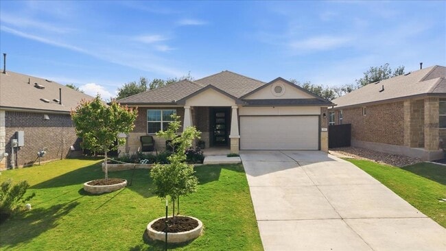 Photo - 2117 Centerline Ln