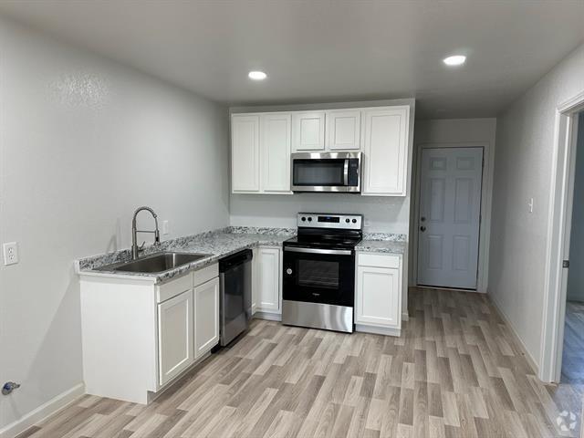 Building Photo - 229 Private Rd 2386 Unit 400 Rental