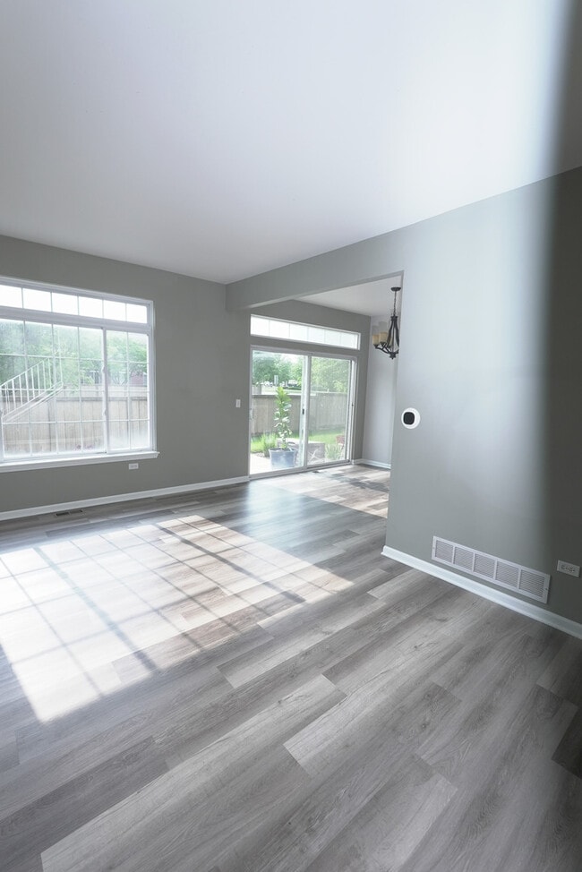 Photo - 1704 Windward Ave