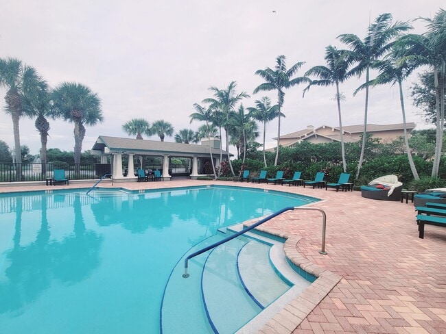 Photo - 750 Millbrae Ct