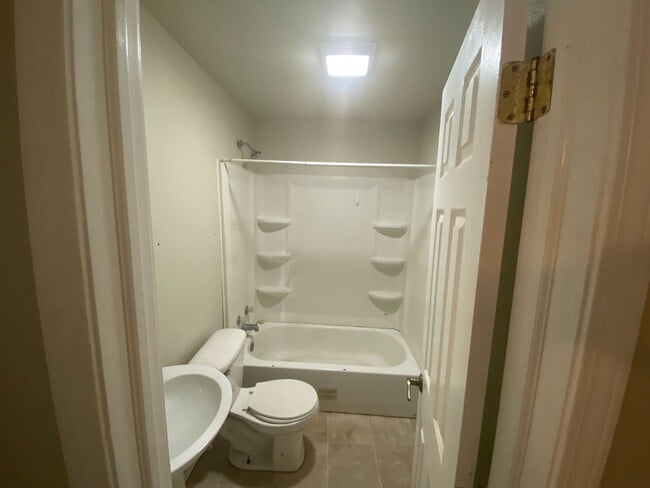 Photo - 326 N Philadelphia Ave Unit A