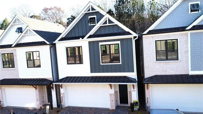 Building Photo - 699 Stickley Oak Way