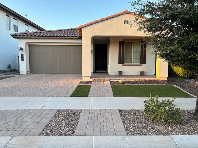 Building Photo - 3872 E Harrison St