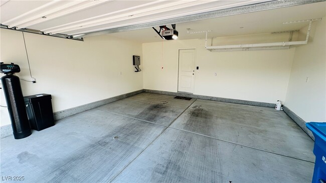 Building Photo - 7933 Whisper Words Ave Rental