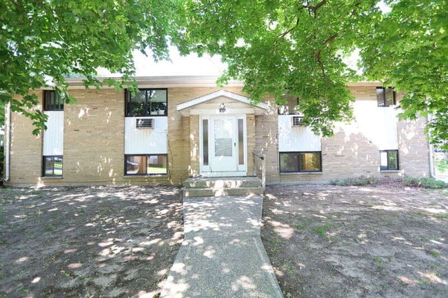 Building Photo - 3131 Copley St SW Unit #A