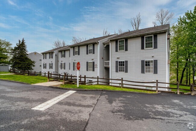 Building Photo - 9 Lexington Hills Rd Unit 3 Rental