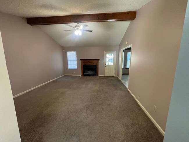 Photo - 1106 Timberline Dr