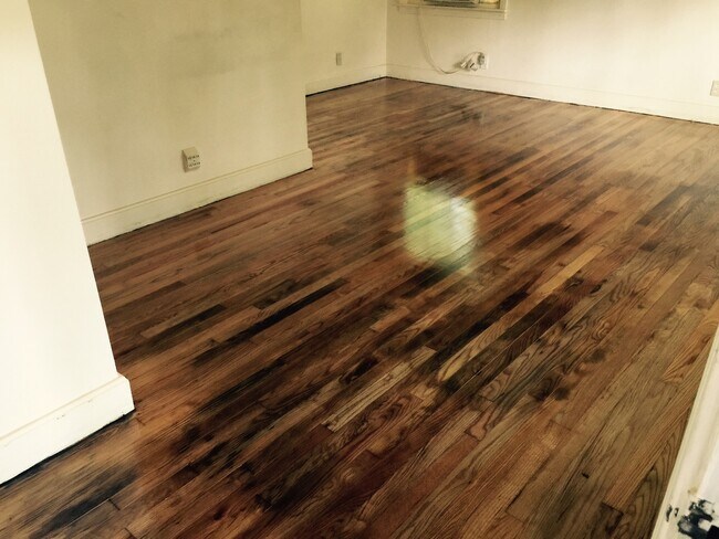 Photo - 1626 Charlotte Ave