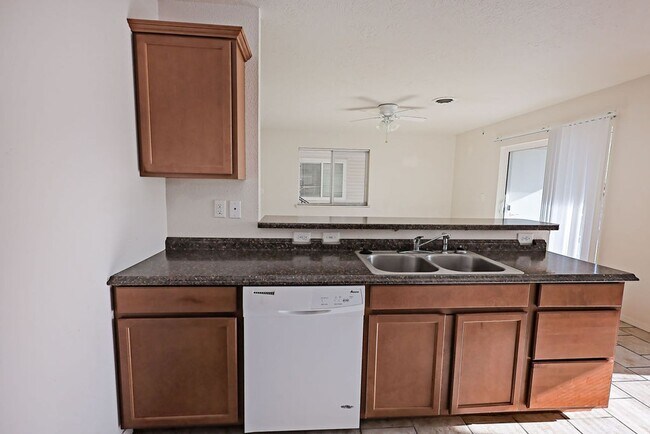 Photo - 263 Robbins Ave Unit #4