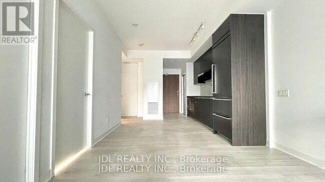 Photo - 90 Queens Wharf Rd Unité 310