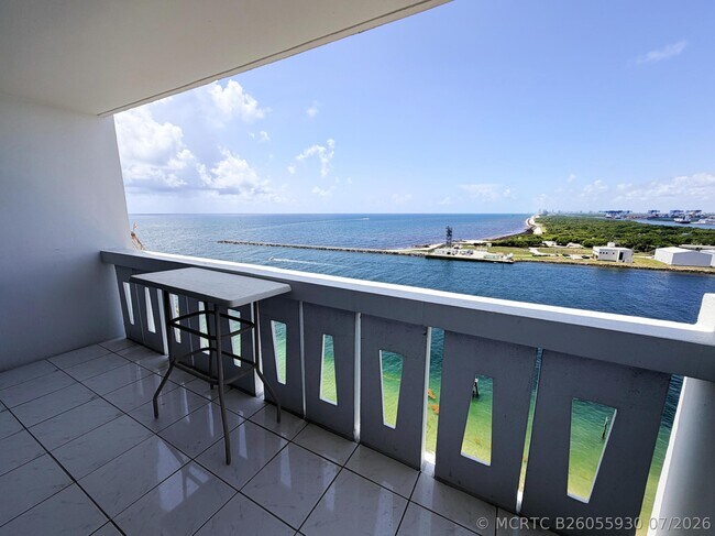 2100 S Ocean Dr Unit 16H
