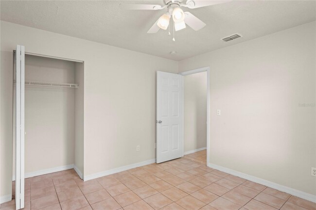 Photo - 4932 Hi Vista Cir