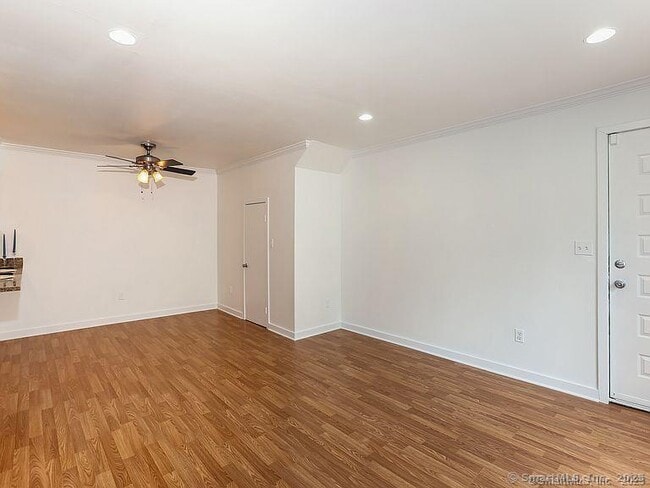 Photo - 33 Pleasant St Unit 13