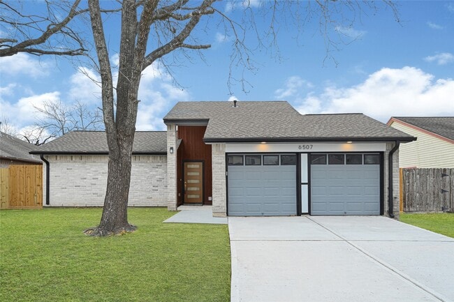 Building Photo - 6507 Paso Del Sol Dr