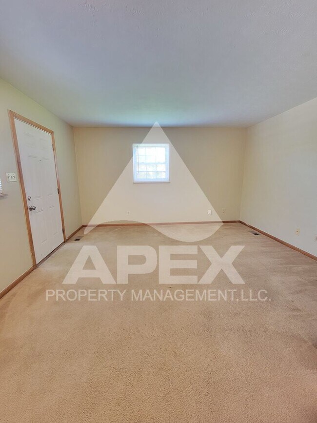 Photo - MOVE-IN SPECIAL, $1 RENT!! - Spacious Ground Floor 2 Bd - 1Ba Apartment in Fountain City -- END U... Unit #1