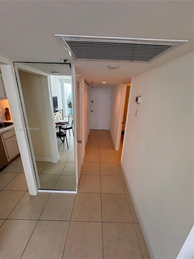 Photo - 100 Lincoln Rd Unidad 1517