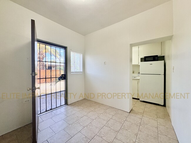 Photo - 2454 N Treat Ave