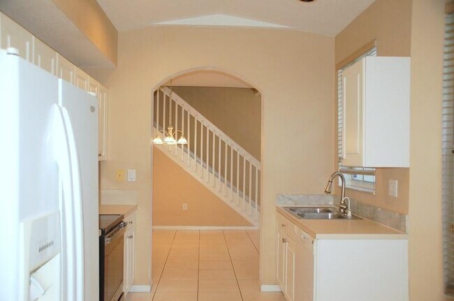 Photo - 18713 SW 26th St