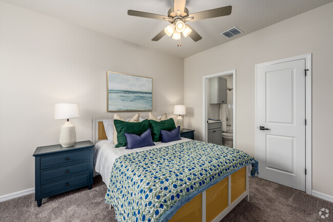 B4 2BR, 2.5BA - 1,156SF - Bedroom 1