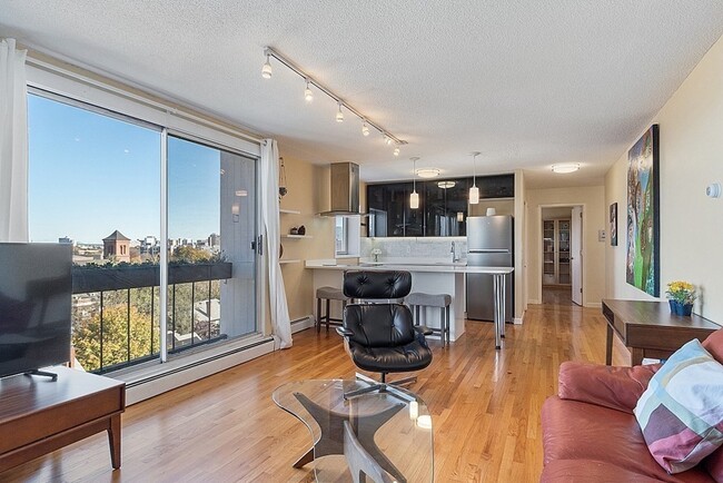Photo - 15 Inman St Unit 12