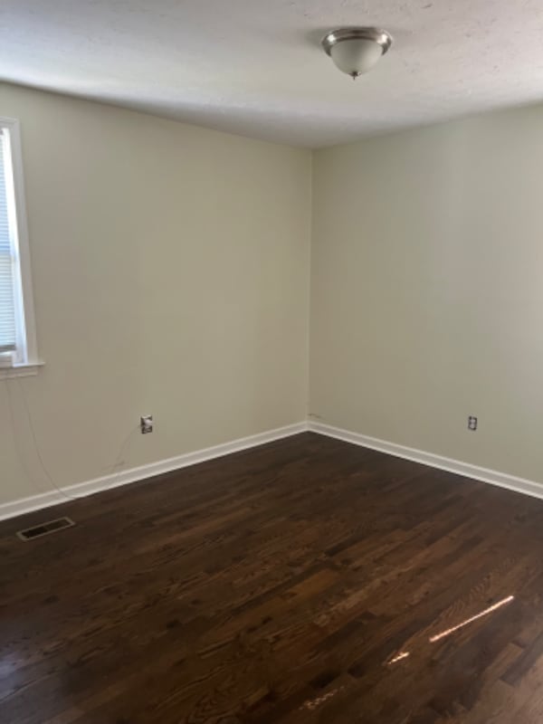 Photo - 5925 Carl Pl