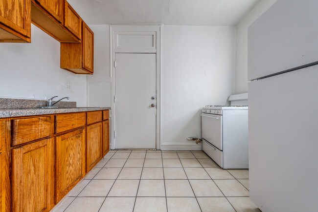 Photo - 7145-49 S Indiana Ave