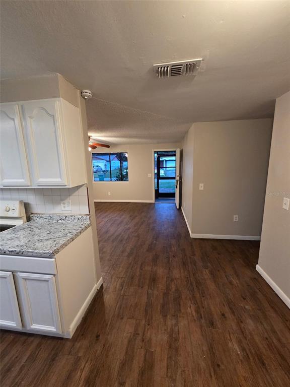 Photo - 39611 Meadowood Loop