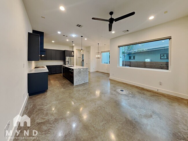 Photo - 2310 S 3rd St Unit A