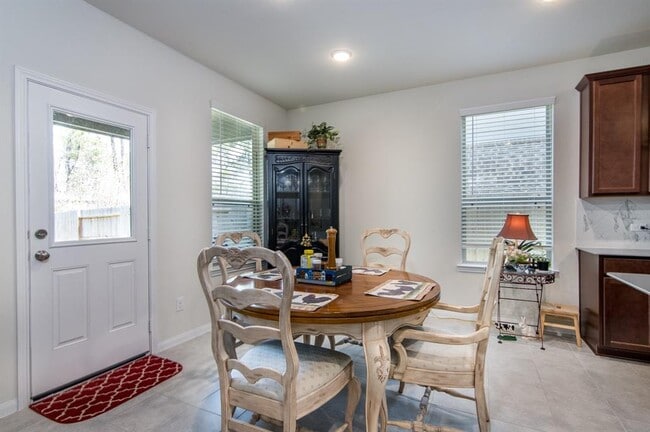 Photo - 9738 Birdsnest Ct
