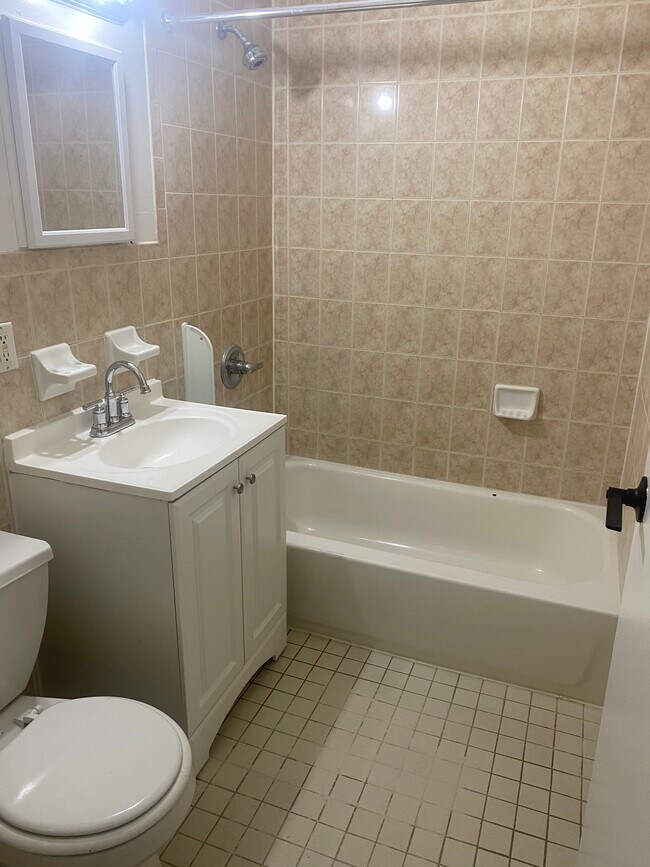 Bathroom - 2085 Pacific St Apartments Unit 2