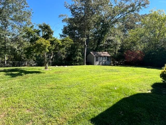 240 Kingswood Dr