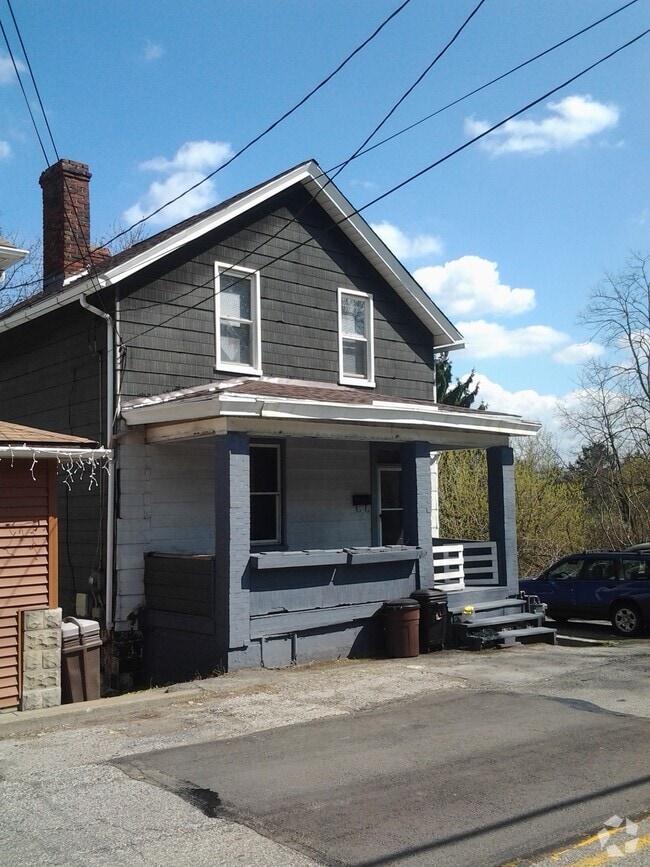 Building Photo - 70 Glenbury St Rental