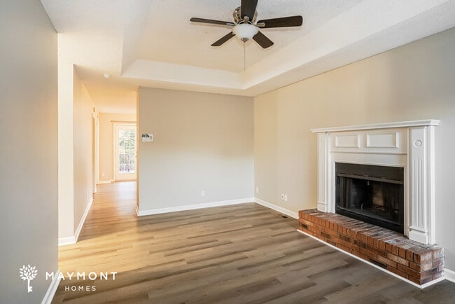 Photo - 217 Short St