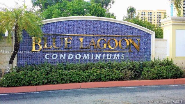 Building Photo - 5085 NW 7th St Unit 1106