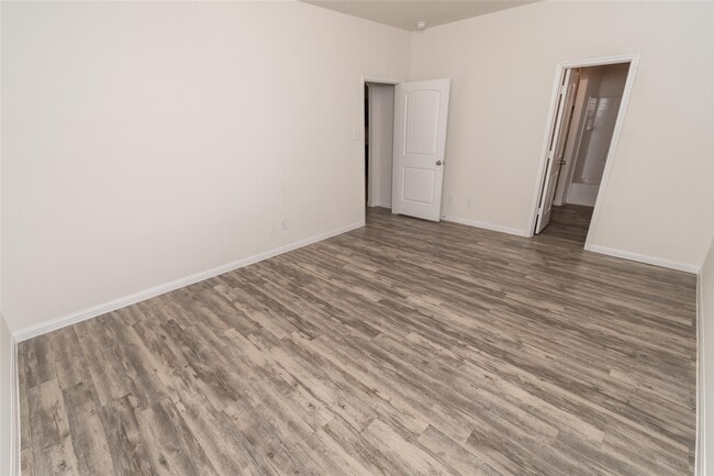 Photo - 19019 Moynihan Dr