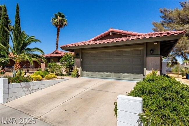 Photo - 3826 S Edmond St