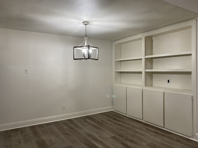 Photo - 3020 Olive Glen Ct