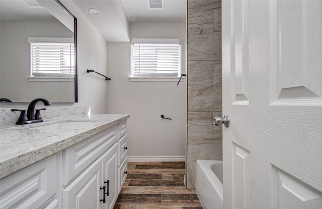 Photo - 5507 Braesvalley Dr